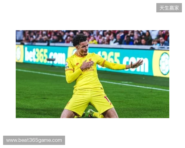 已翻篇!琼斯:萨拉赫采访风波后已向全队道歉,大家对他态度没变 已翻篇!琼斯:萨拉赫采访风波后已向全队道歉,大家对他态度没变