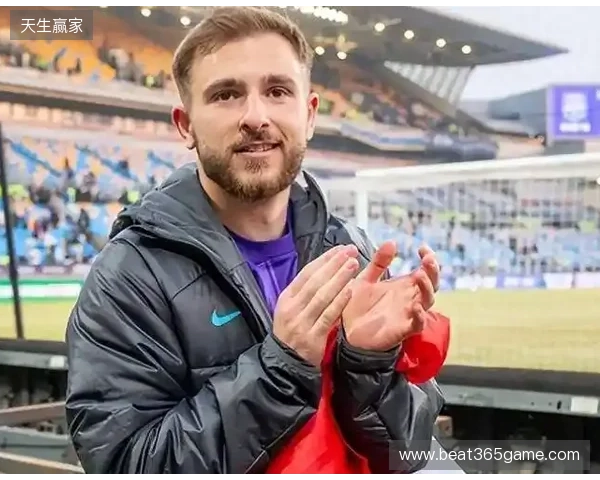 阿代米:深圳想成为中国最好的俱乐部之一,球队感觉就像家一样 阿代米:深圳想成为中国最好的俱乐部之一,球队感觉就像家一样