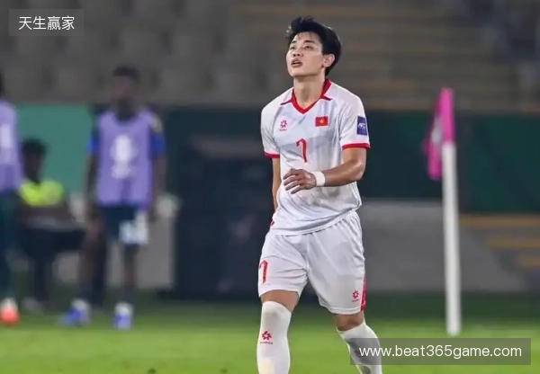 越媒:阮庭北没有在1 4决赛首发,原因是他腹股沟有伤 越媒:阮庭北没有在1 4决赛首发,原因是他腹股沟有伤