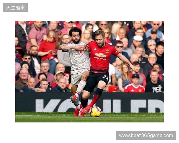 利物浦客战森林:萨拉赫、加克波、埃基蒂克首发,维尔茨出战 利物浦客战森林:萨拉赫、加克波、埃基蒂克首发,维尔茨出战