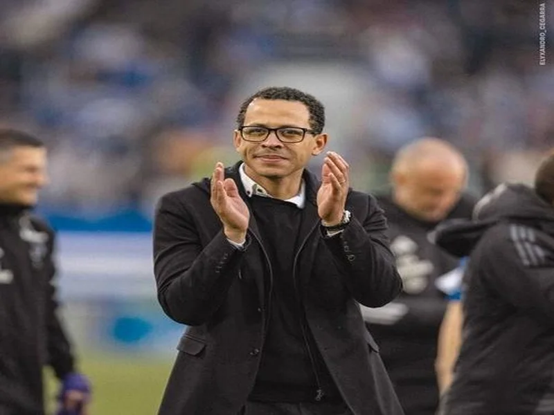官方：罗塞尼尔出任切尔西主帅，签约至2032年